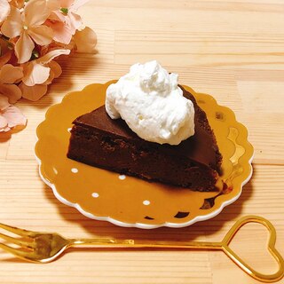 簡単♡炊飯器で濃厚チョコレートケーキ